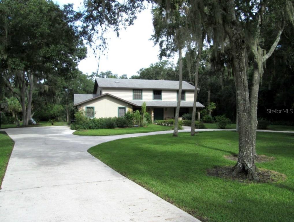 3505 62nd St., Bradenton, FL 34208