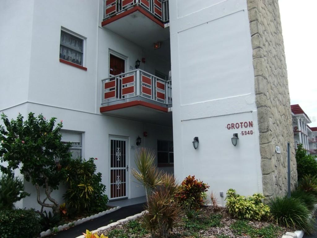 5940 30th Ave. #215, Gulfport, FL 33707