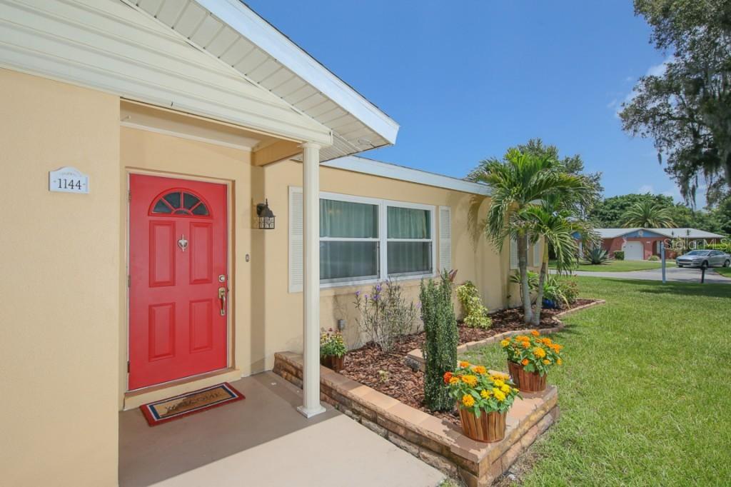 1144 Pineland Ave., Venice, FL 34285