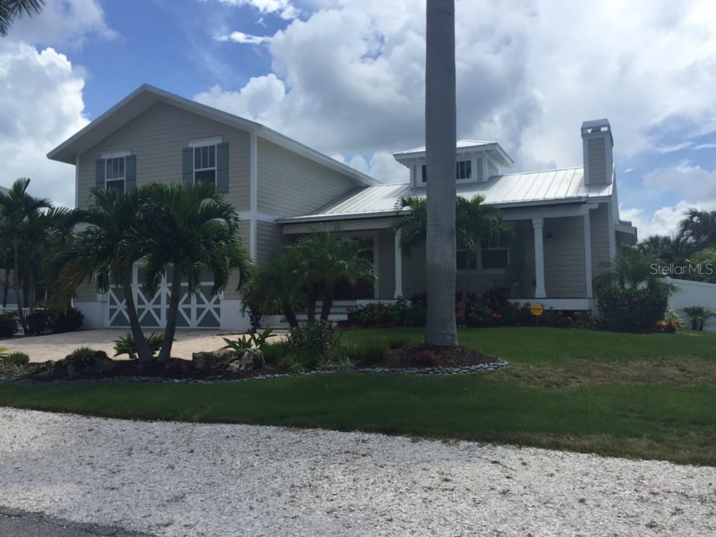 213 84th St., Holmes Beach, FL 34217