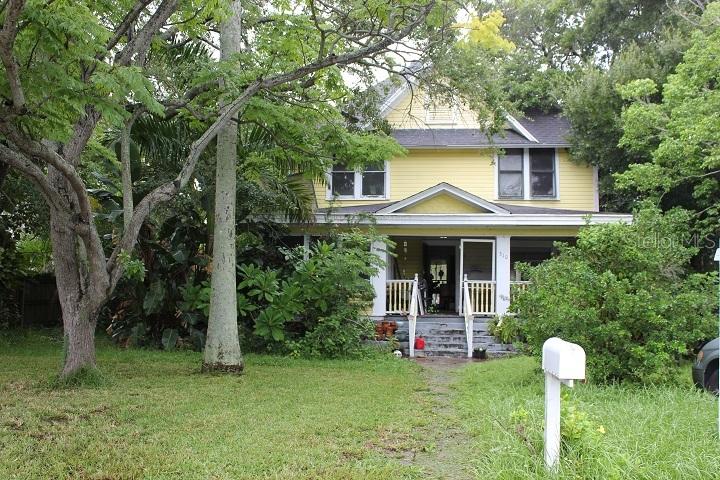 310 15th St., Bradenton, FL 34205