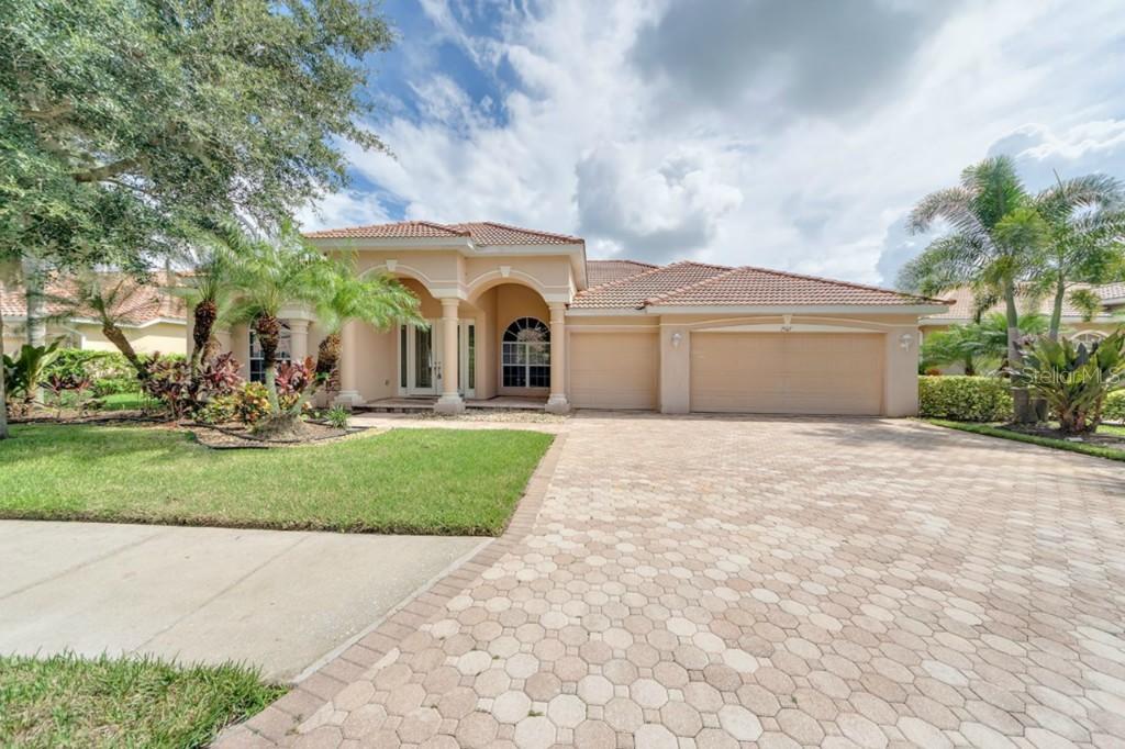 7507 Camden Harbour Dr., Bradenton, FL 34212