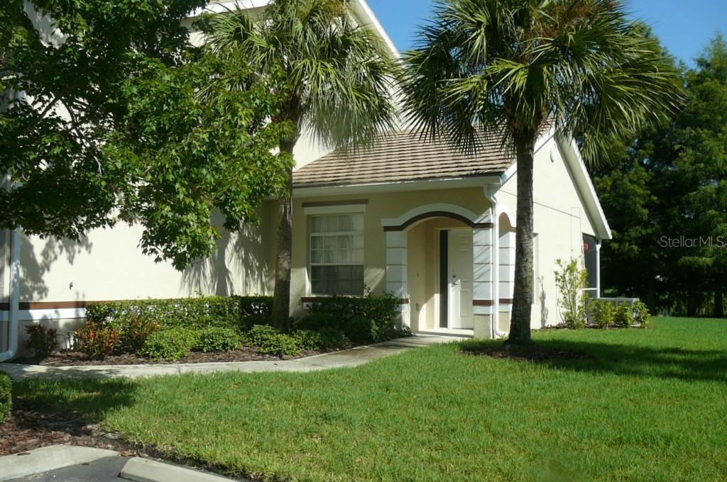 7048 Strand Cir., Bradenton, FL 34203