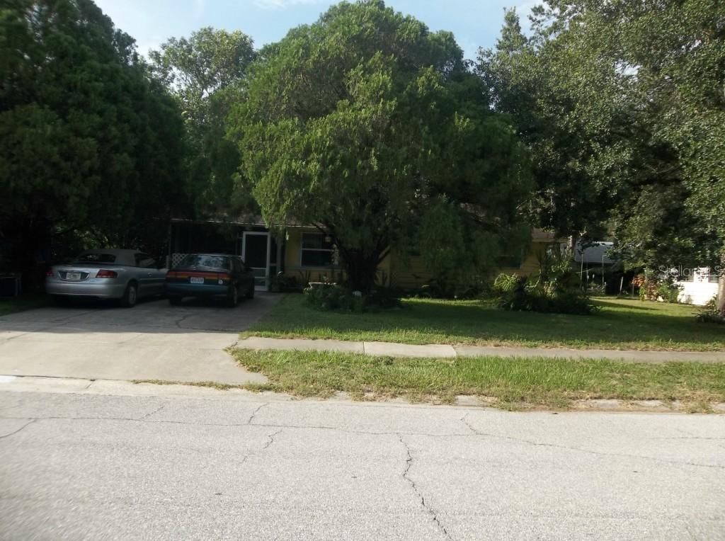 2763 Sydelle St., Sarasota, FL 34237