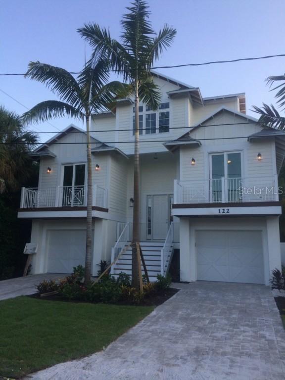 122 Neptune Ln., Holmes Beach, FL 34217