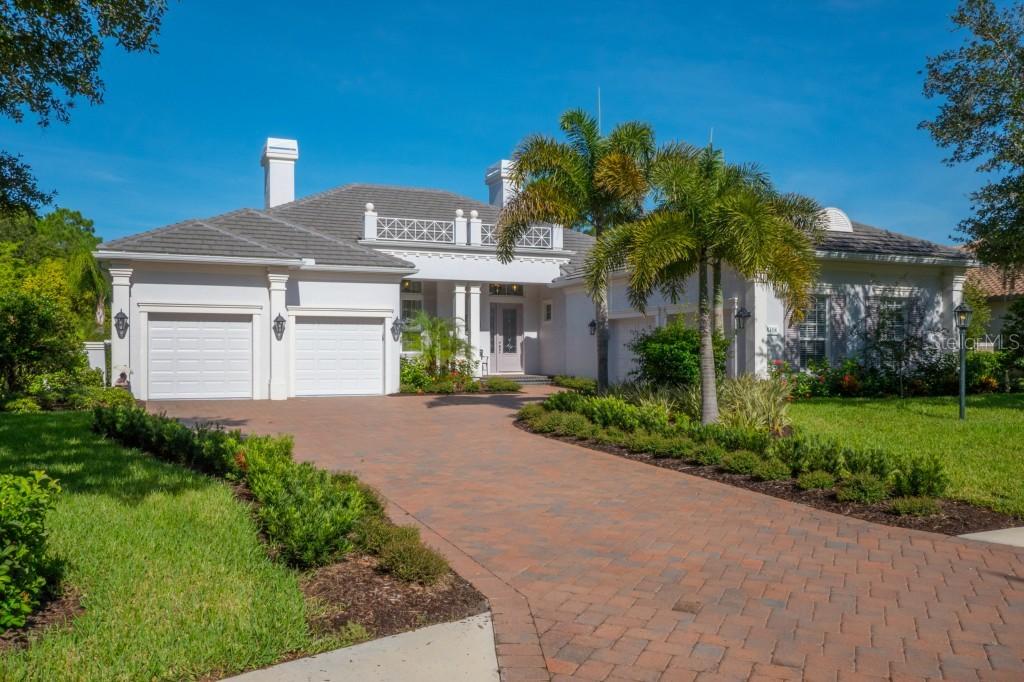 8418 Grosvenor Ct., University Park, FL 34201