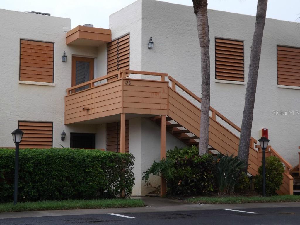 122 Wild Palm Dr., Bradenton, FL 34210