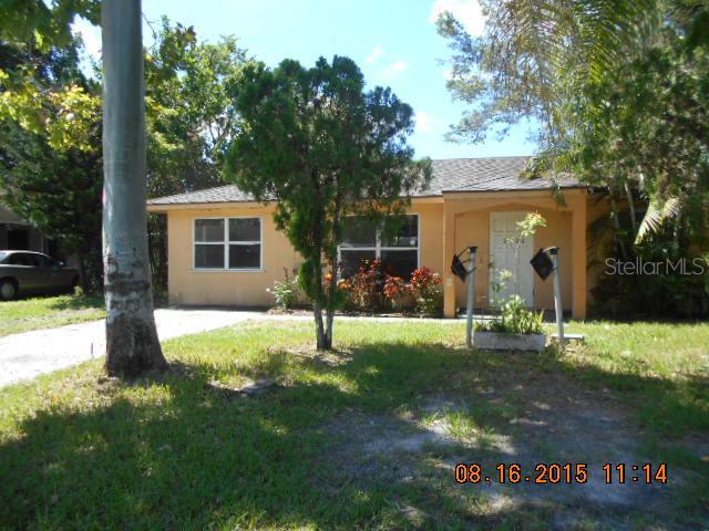 2900 Oak St., Sarasota, FL 34237