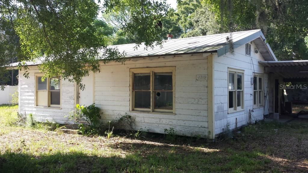 2219 19th St., Sarasota, FL 34234