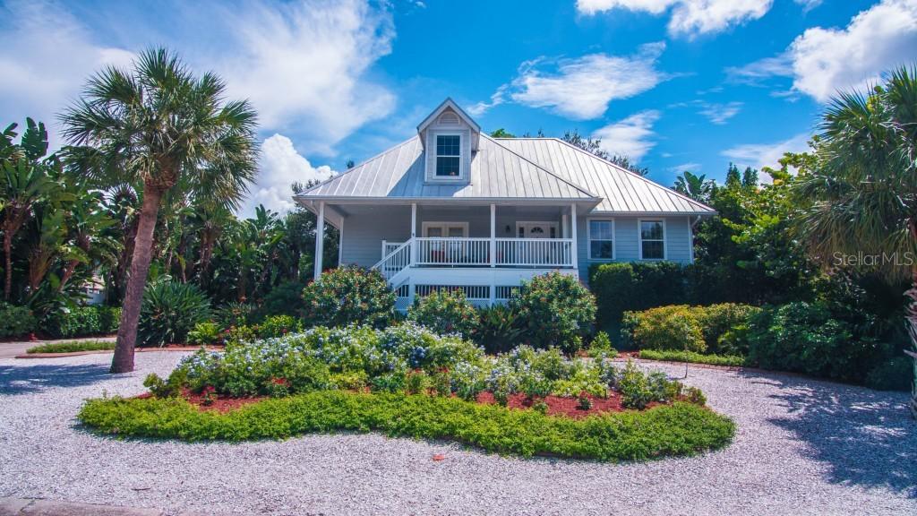 906 22nd Ave., Palmetto, FL 34221