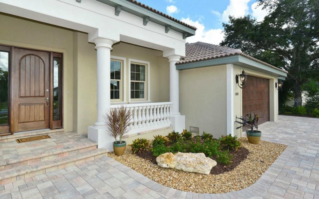 1001 Bayview Dr., Nokomis, FL 34275