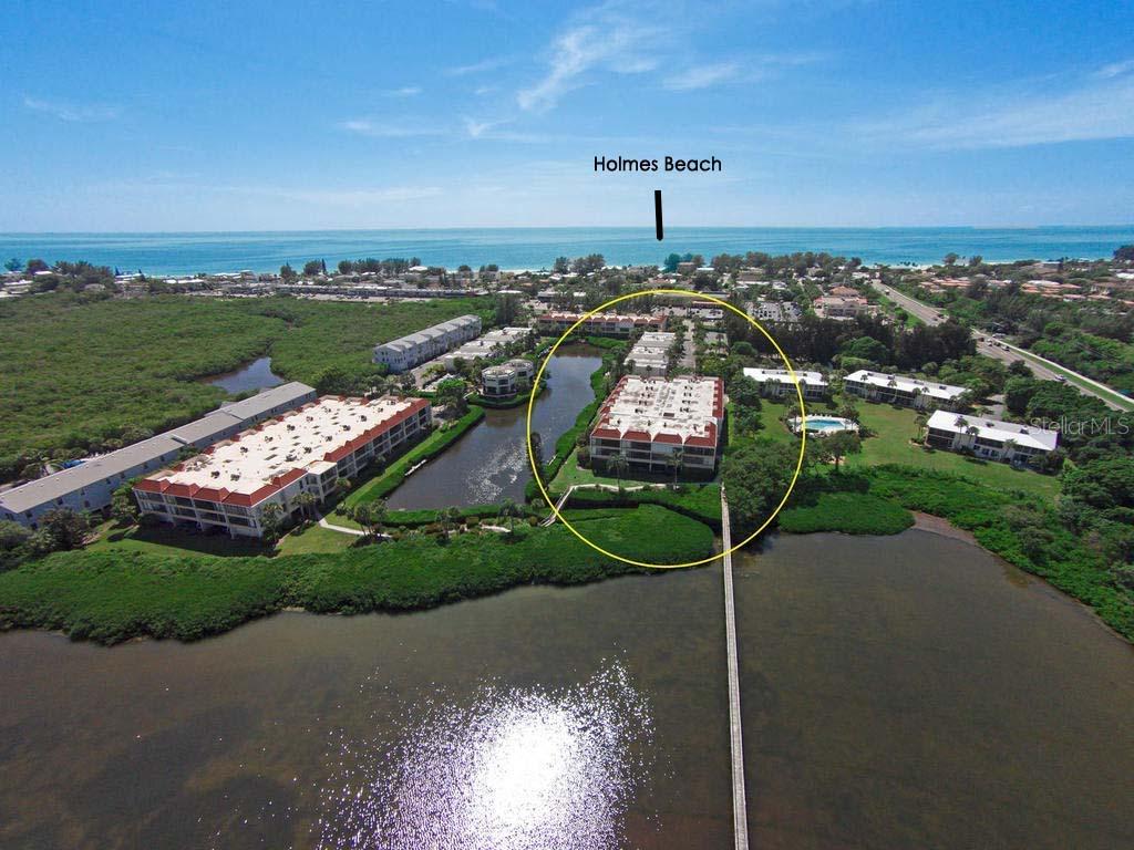 3805 E Bay Dr. #301, Holmes Beach, FL 34217