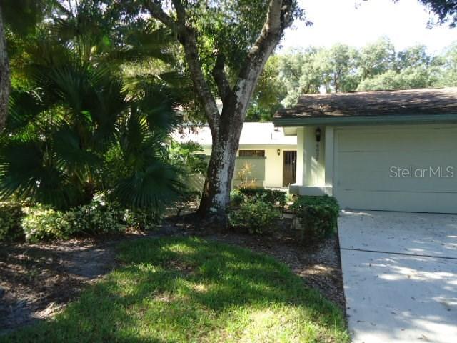 4636 Pine Green Tr. #10, Sarasota, FL 34241