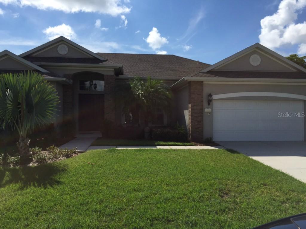 8222 Planters Knoll Ter., University Park, FL 34201
