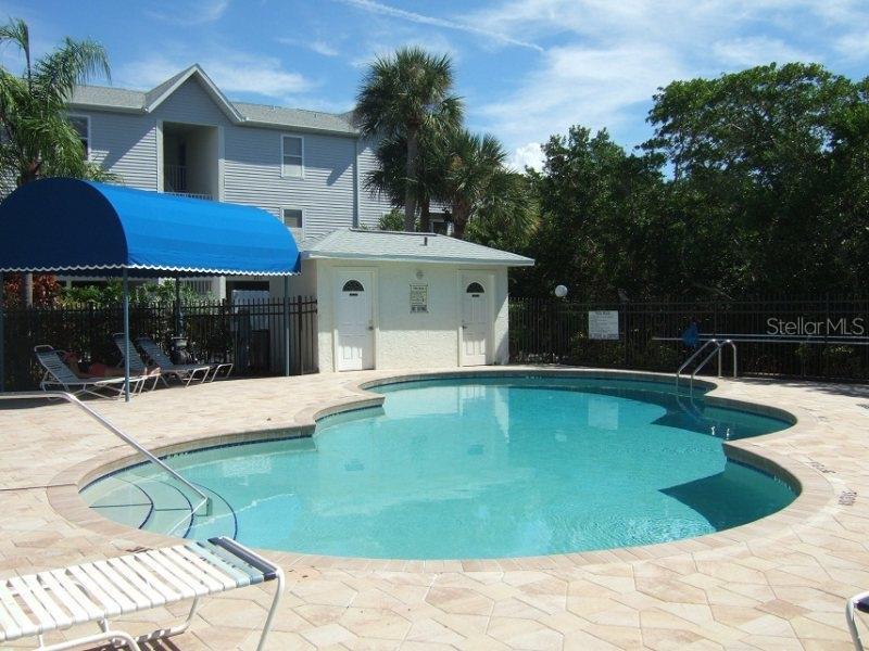 3607 E Bay Dr. #110, Holmes Beach, FL 34217