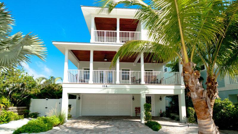114 48th St., Holmes Beach, FL 34217