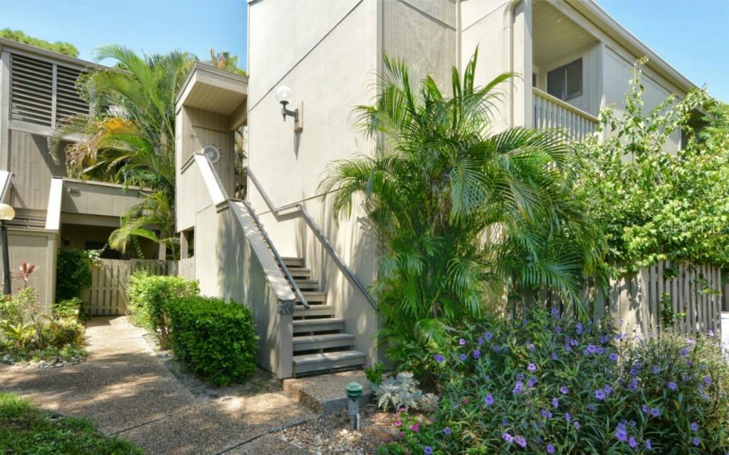 206 Woodland Dr., Osprey, FL 34229