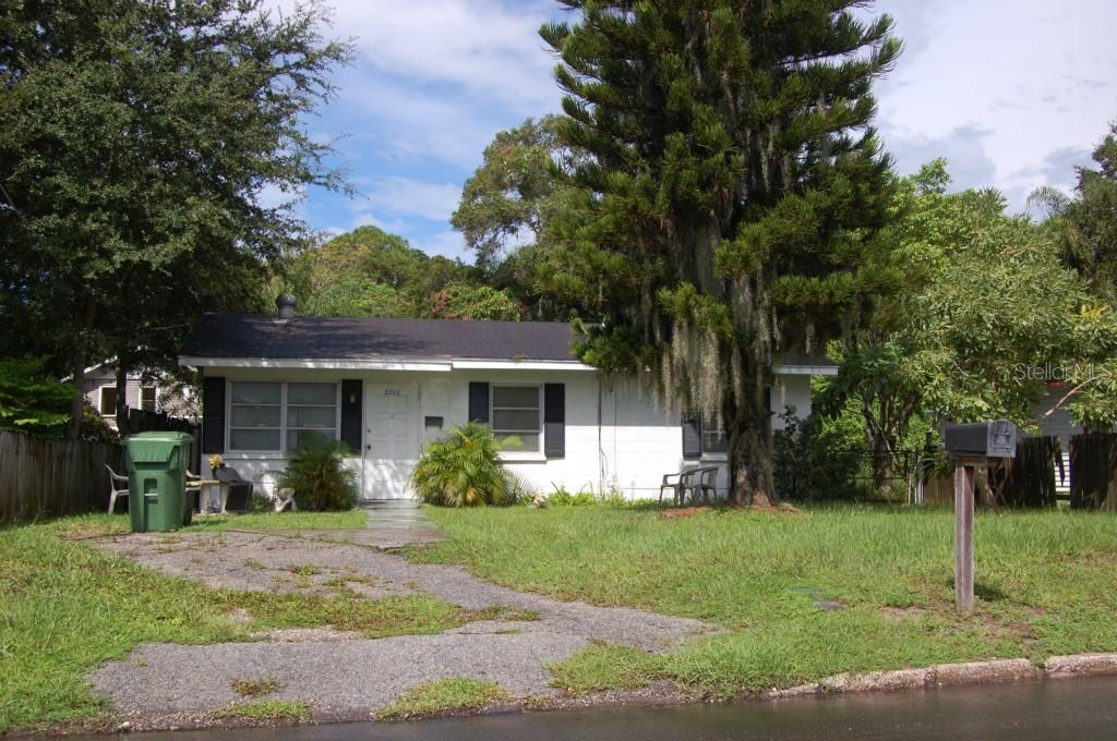 2202 10th St., Bradenton, FL 34205