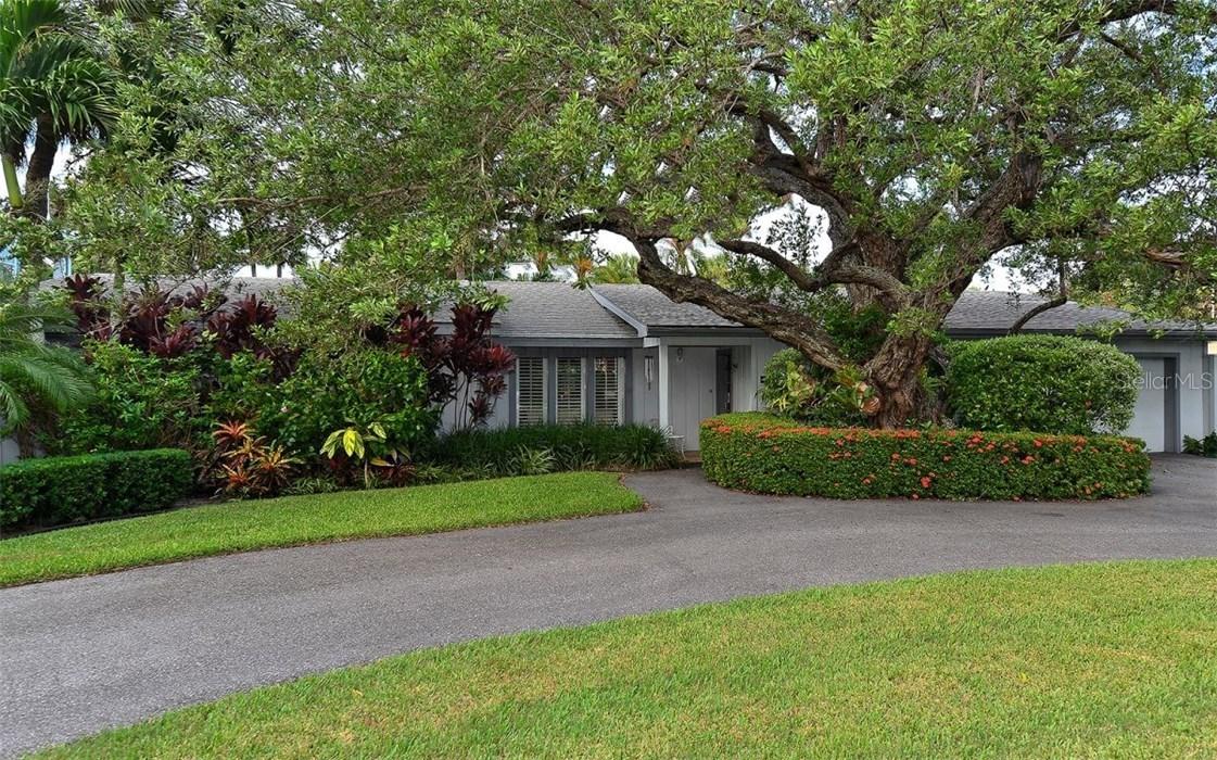 47 N Washington Dr., Sarasota, FL 34236