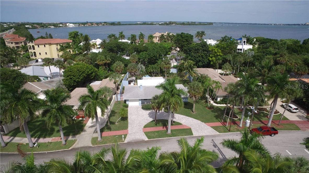 230 N Adams Dr., Sarasota, FL 34236