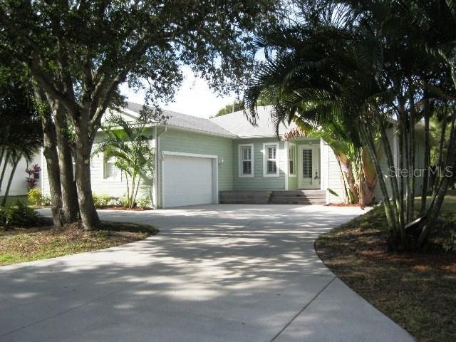 1317 51st Ave Dr., Palmetto, FL 34221