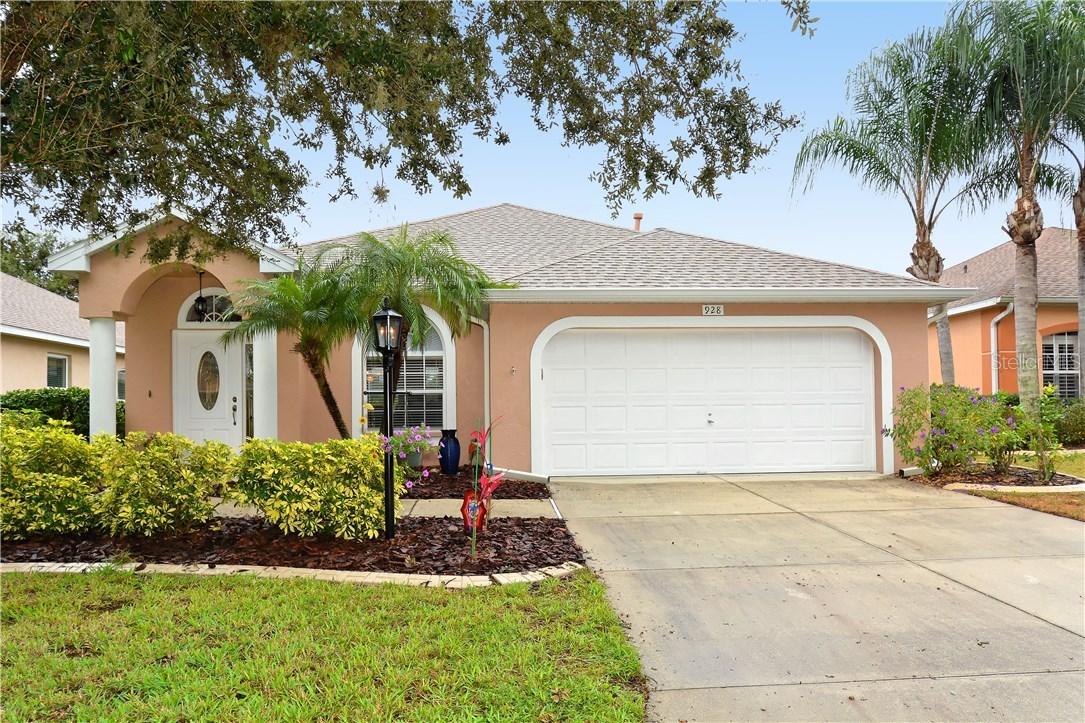 928 Springwood Cir., Bradenton, FL 34212