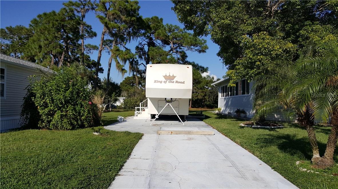 173 Crown Point Dr., Nokomis, FL 34275