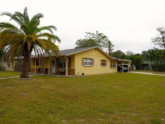 566 Braddock St., St Petersburg, FL 33707