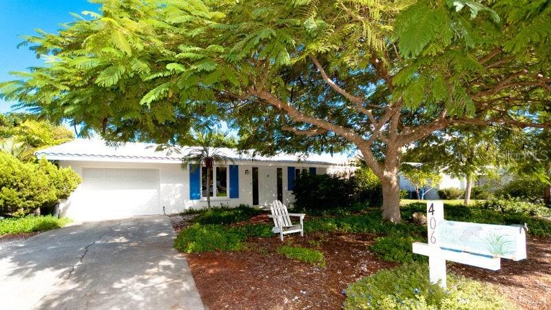 406 Bay Palms Dr., Holmes Beach, FL 34217