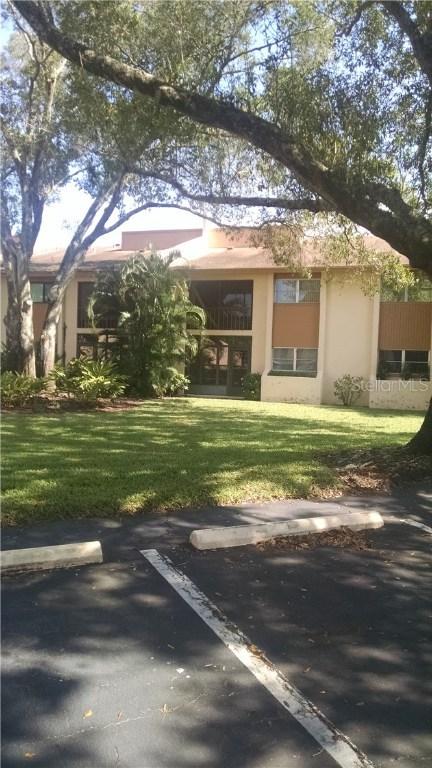 2526 Clubhouse Dr. #102, Sarasota, FL 34232