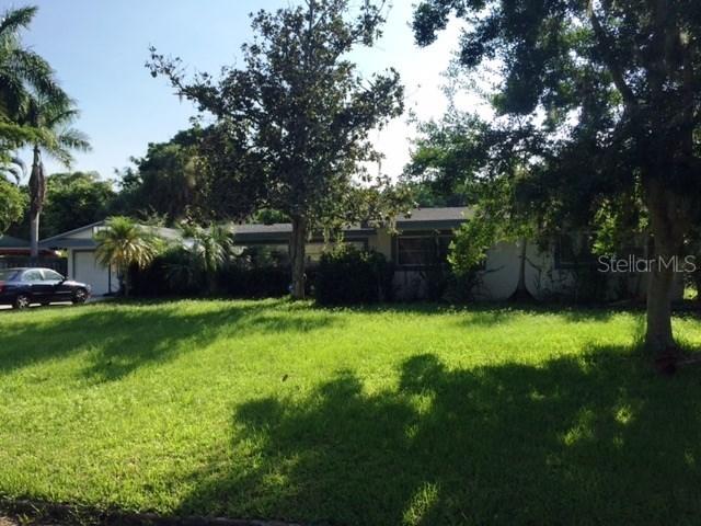 5811 Driftwood Ave., Sarasota, FL 34231