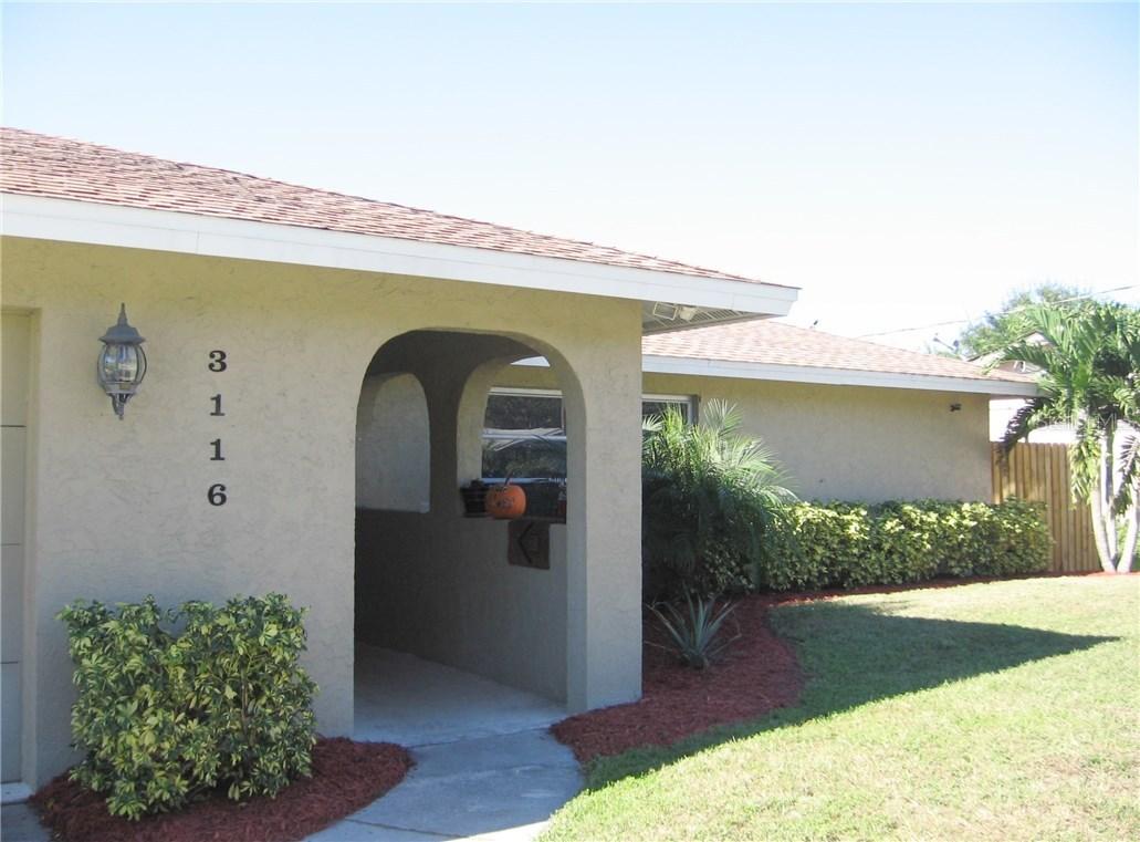 3116 Salem Ave., Sarasota, FL 34232
