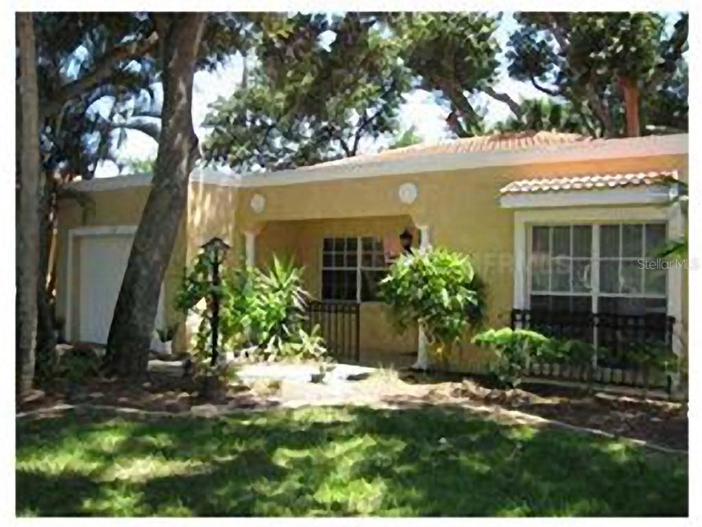 135 49th Ct., Palmetto, FL 34221