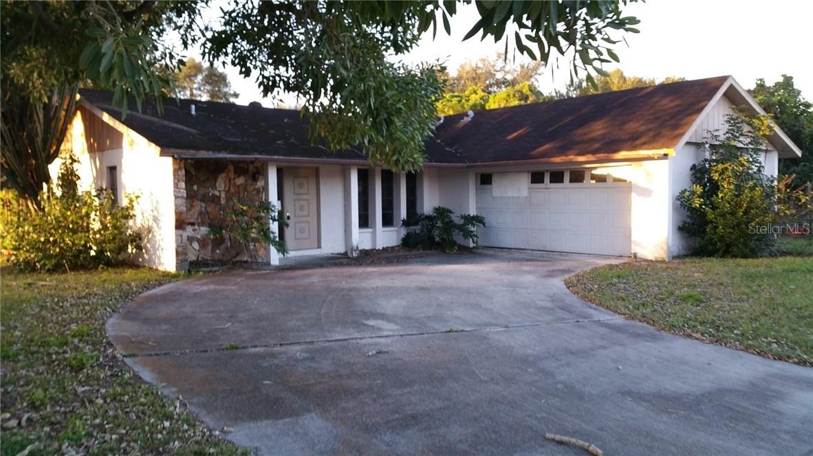 2812 Indianwood Dr., Sarasota, FL 34232