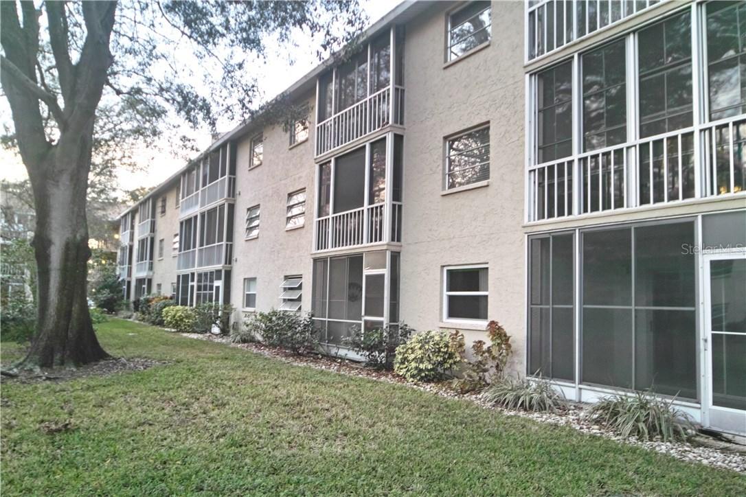 3983 Maceachen Blvd. #421, Sarasota, FL 34233