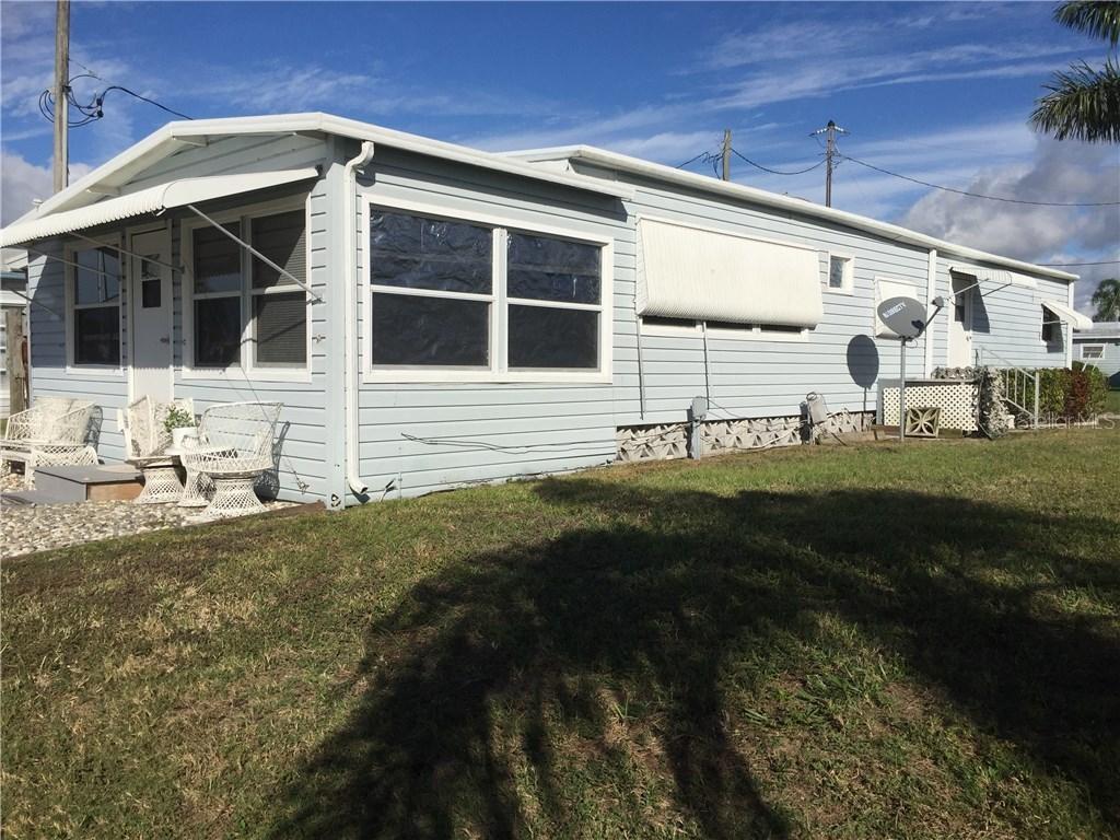 315 Bahama Dr., Palmetto, FL 34221