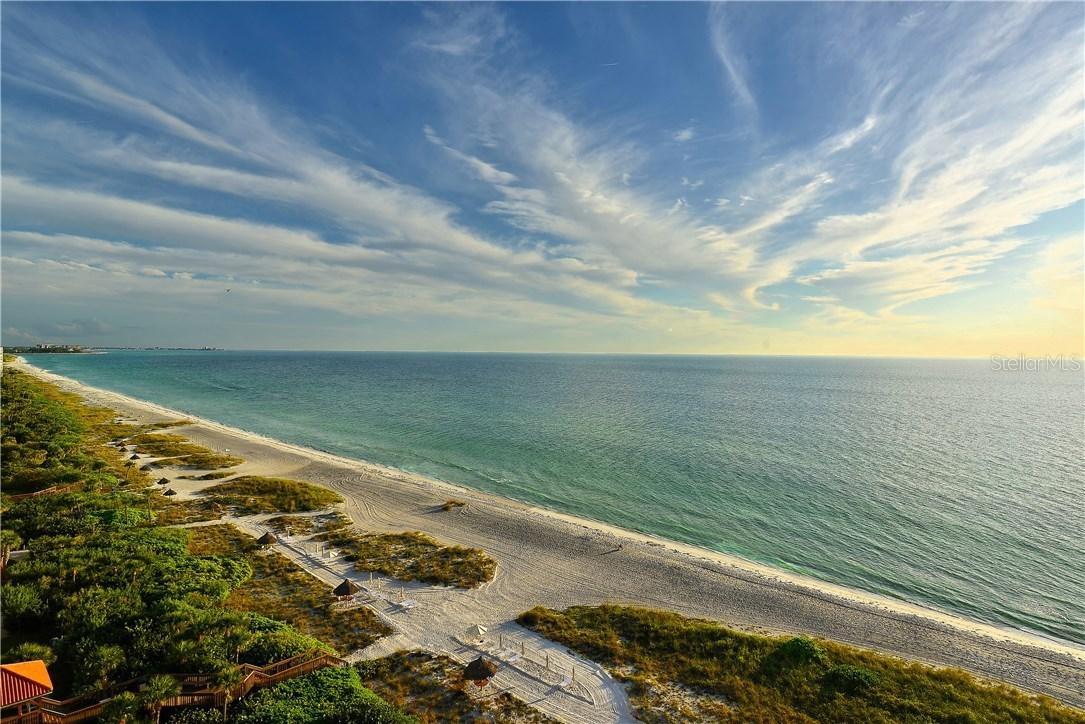 1281 Gulf Of Mexico Dr. #1002, Longboat Key, FL 34228