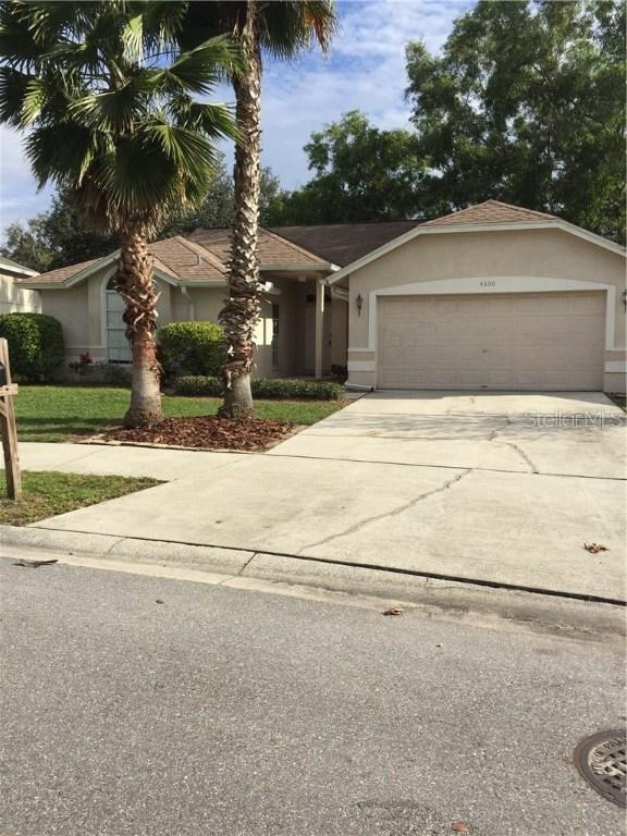 4606 8th Ave., Bradenton, FL 34208