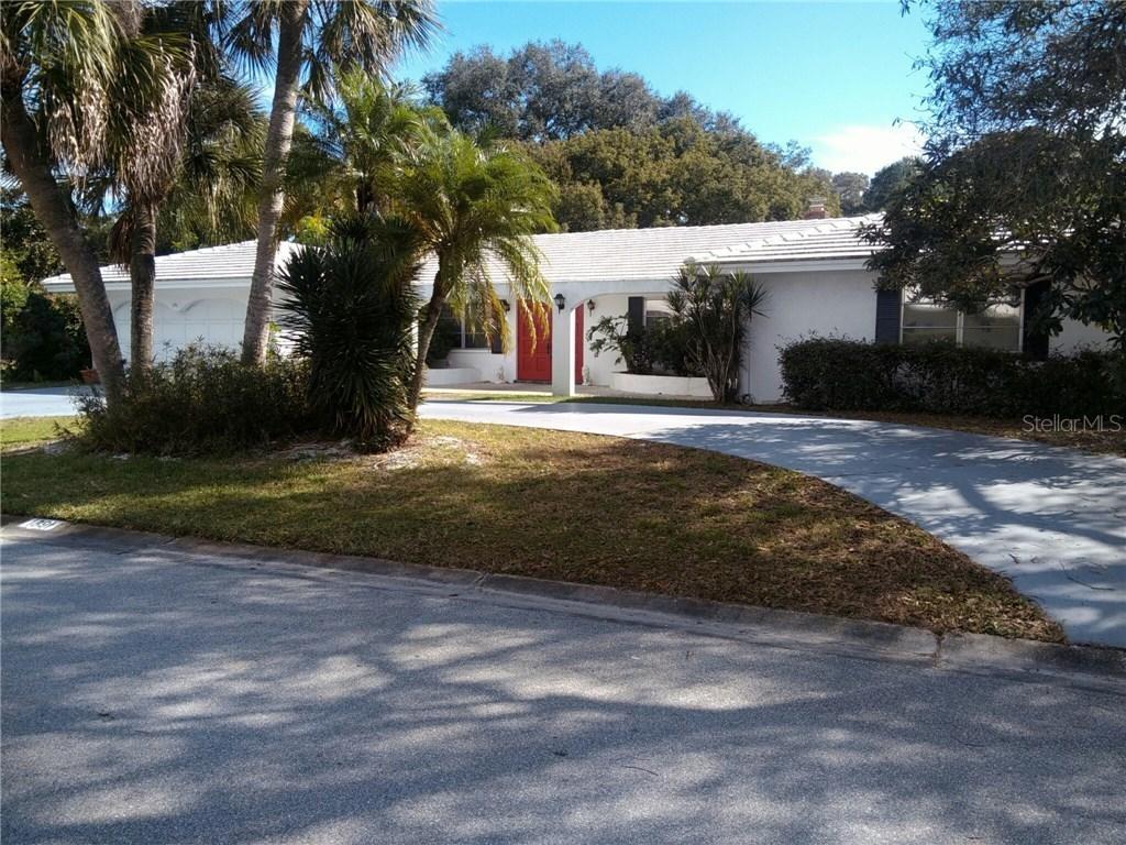 1891 Riviera Cir., Sarasota, FL 34232