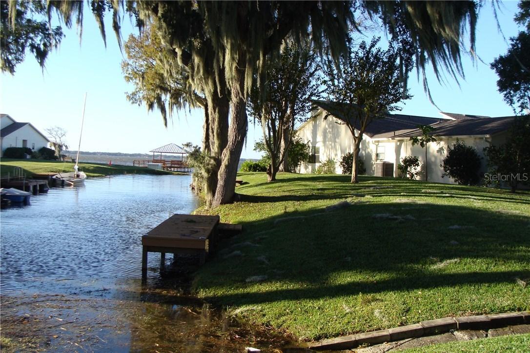 2236 Cypress Cove Dr., Tavares, FL 32778