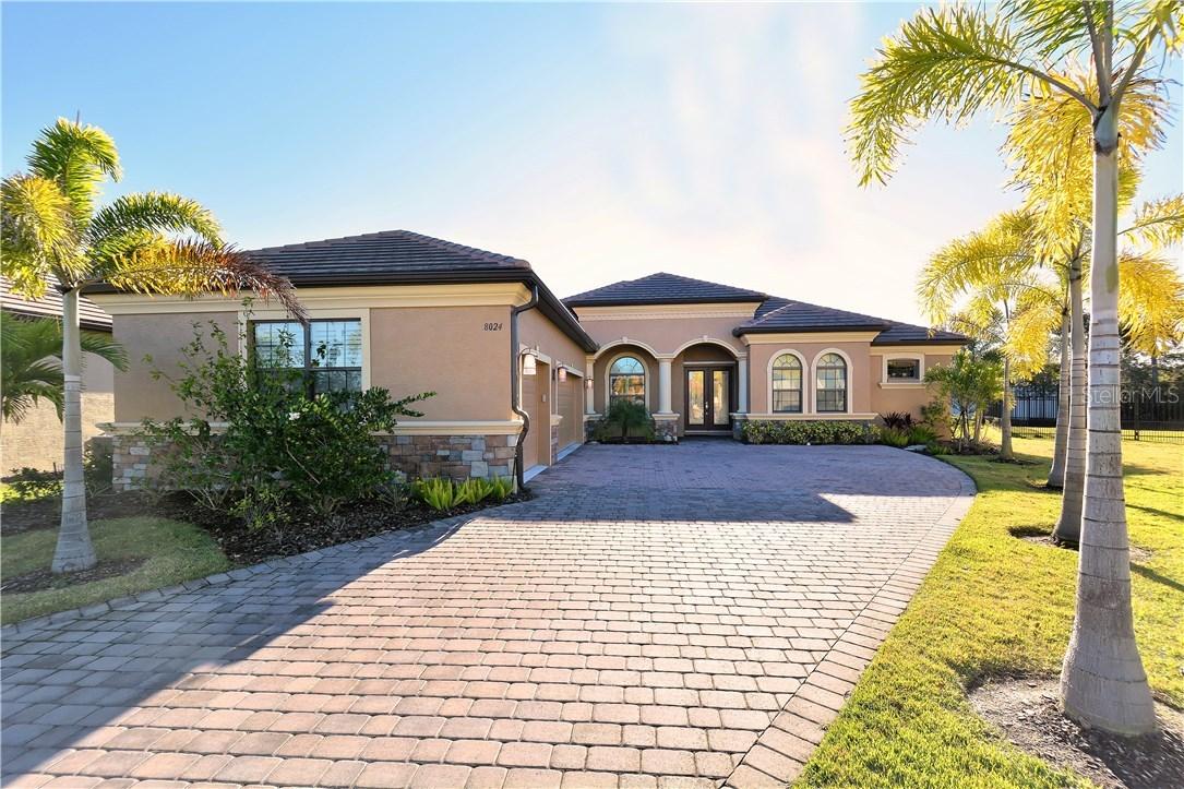 8024 Rio Bella Pl., University Park, FL 34201