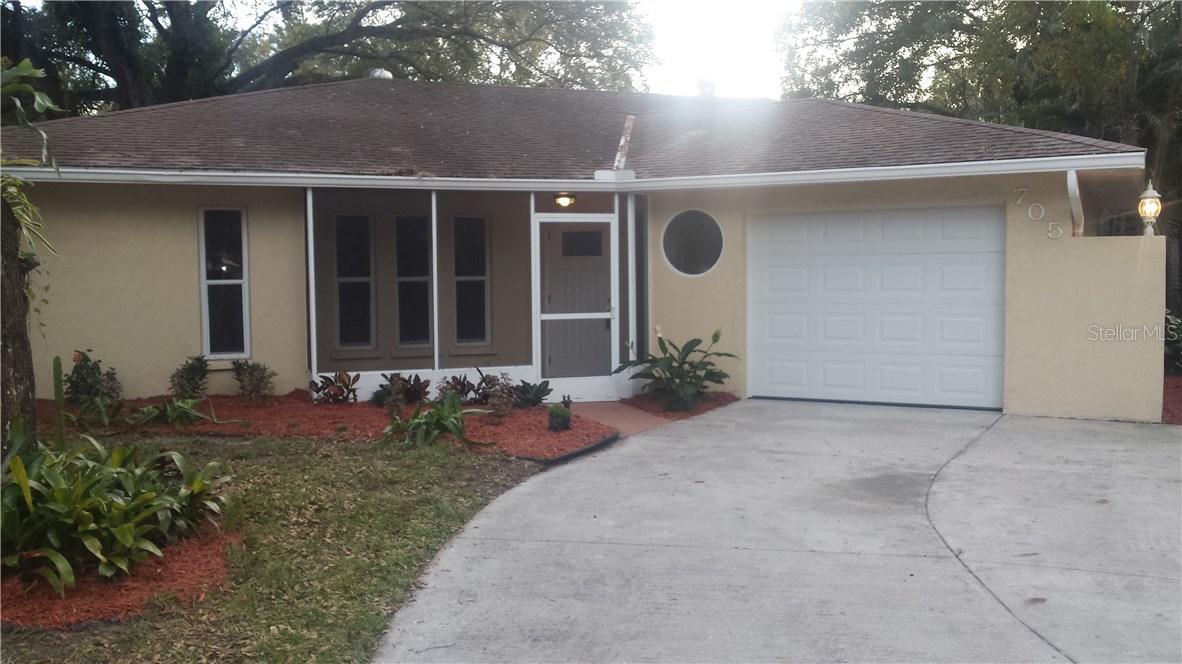 705 13th Avenue Cir., Palmetto, FL 34221