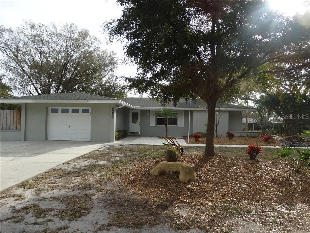 2607 S Brink Ave., Sarasota, FL 34239