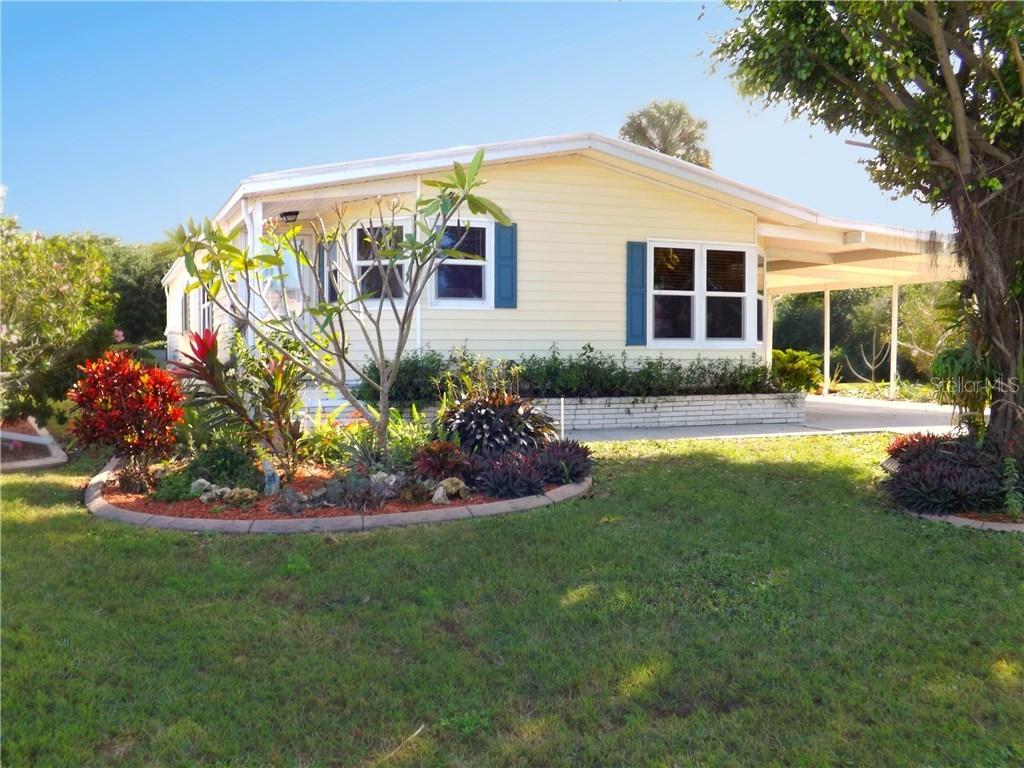 8402 Imperial Cir., Palmetto, FL 34221