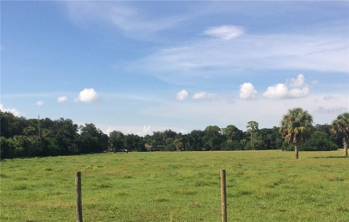 Bay Club Drive Dr., Naples, FL 34110