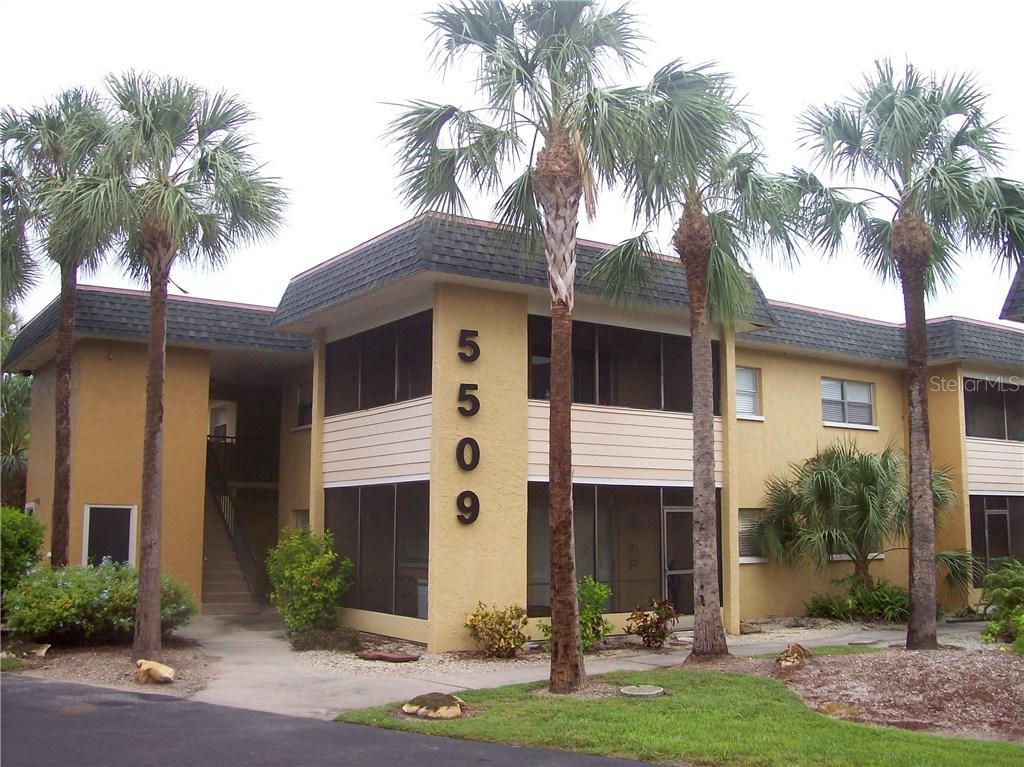 5509 Fountain Lake Cir. #C205, Bradenton, FL 34207