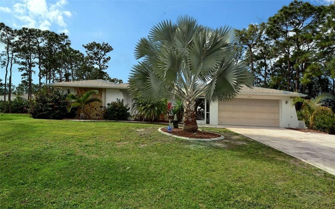 7329 Elsa St., Englewood, FL 34224