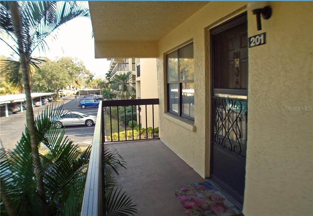 425 30th Ave. #C201, Bradenton, FL 34205