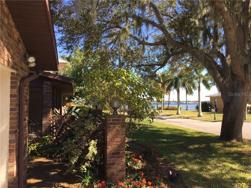 4218 Caloosa Dr., Palmetto, FL 34221