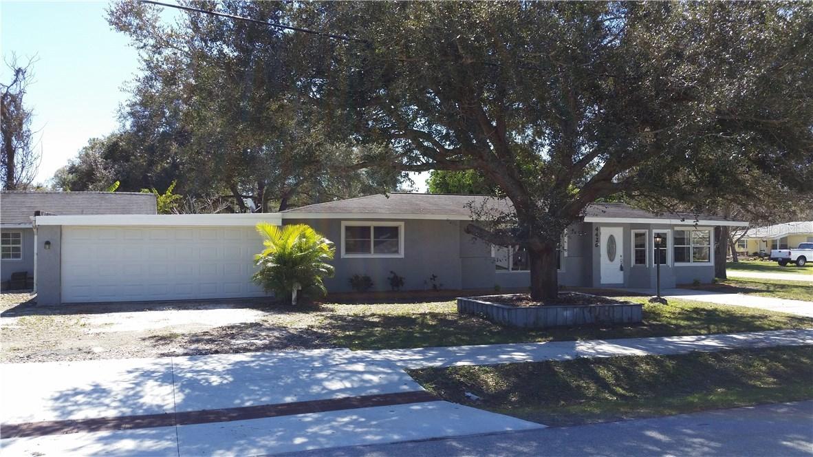 4426 Brooksdale Dr., Sarasota, FL 34232